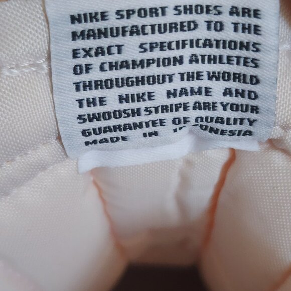 Nike Blazer Mid 77 Shoes Womens Size 9.5 Retro CZ1055-118 Classic Basketball - Picture 12 of 14